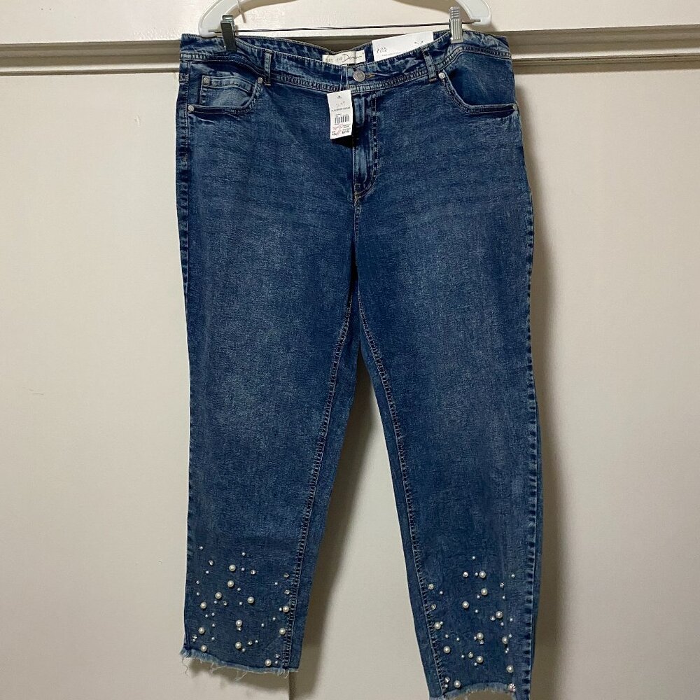 NWT - Cato, Est. 1948 Denim jeans w/rough hem & pearl decoration, size 18W